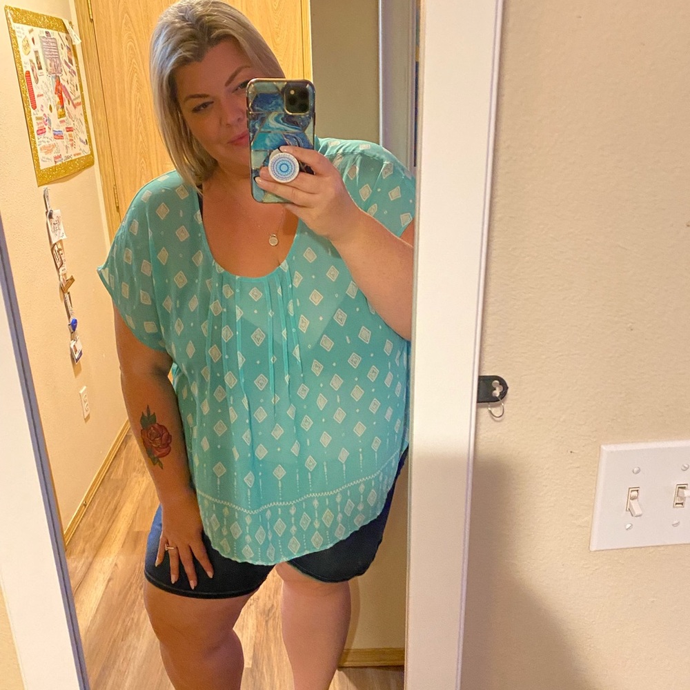 Super cute torrid size 3 top